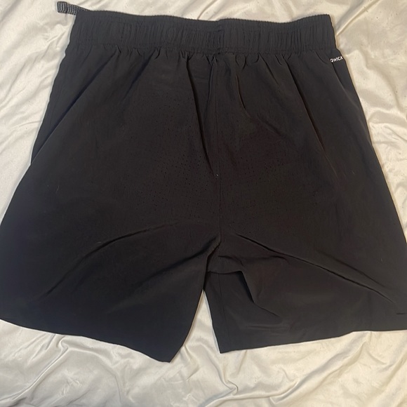 Shorts - Picture 6 of 6